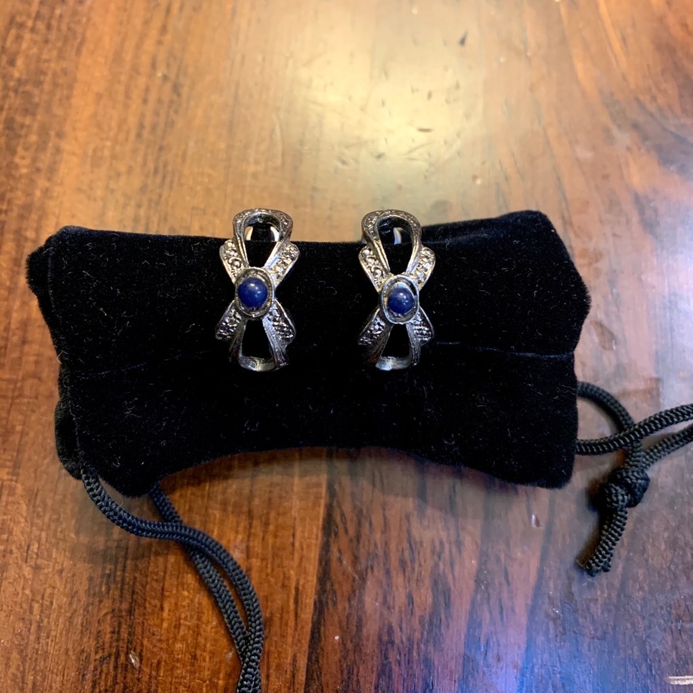 Vintage-style Earrings